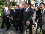 P1010023.jpg - Prezidenti se po jednání na Priessnitzi prošli po lázeňské kolonádě