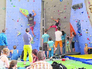 JT05TitulA.jpg - Boulder Cup Javorník je lezecká soutěž pro děti i dospělé.